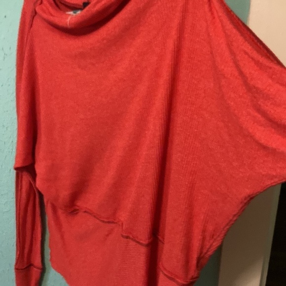 We the Free Oversized Top - Picture 5 of 6